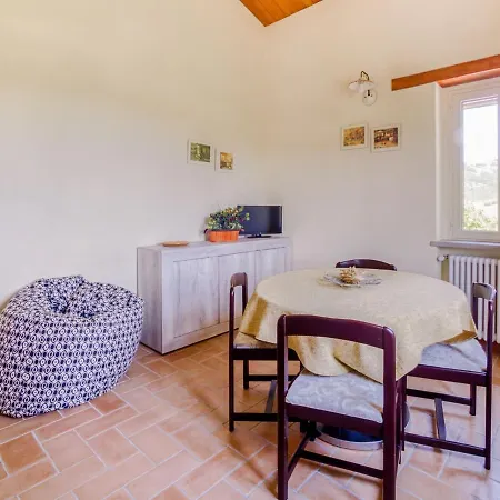 Secluded In Pennabili With Whirlpool Дом отдыха Пеннабилли